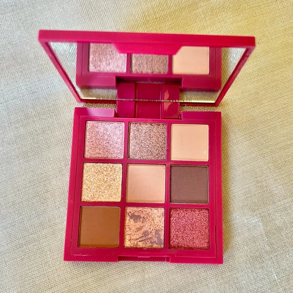 Ciate 9 piece eyeshadow palefte